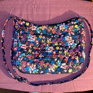 Country Store Quilted Floral Crossbody Bag Purse With Adjustable Strap 12” x 9”